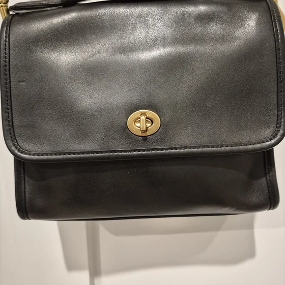Vintage COACH Court Bag Old Coach Hand Bag Shoulder Bag Black Leather - Picture 10 of 17